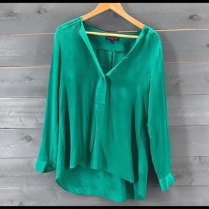 BEAUTIFUL ! Banana Republic silk tunic blouse!